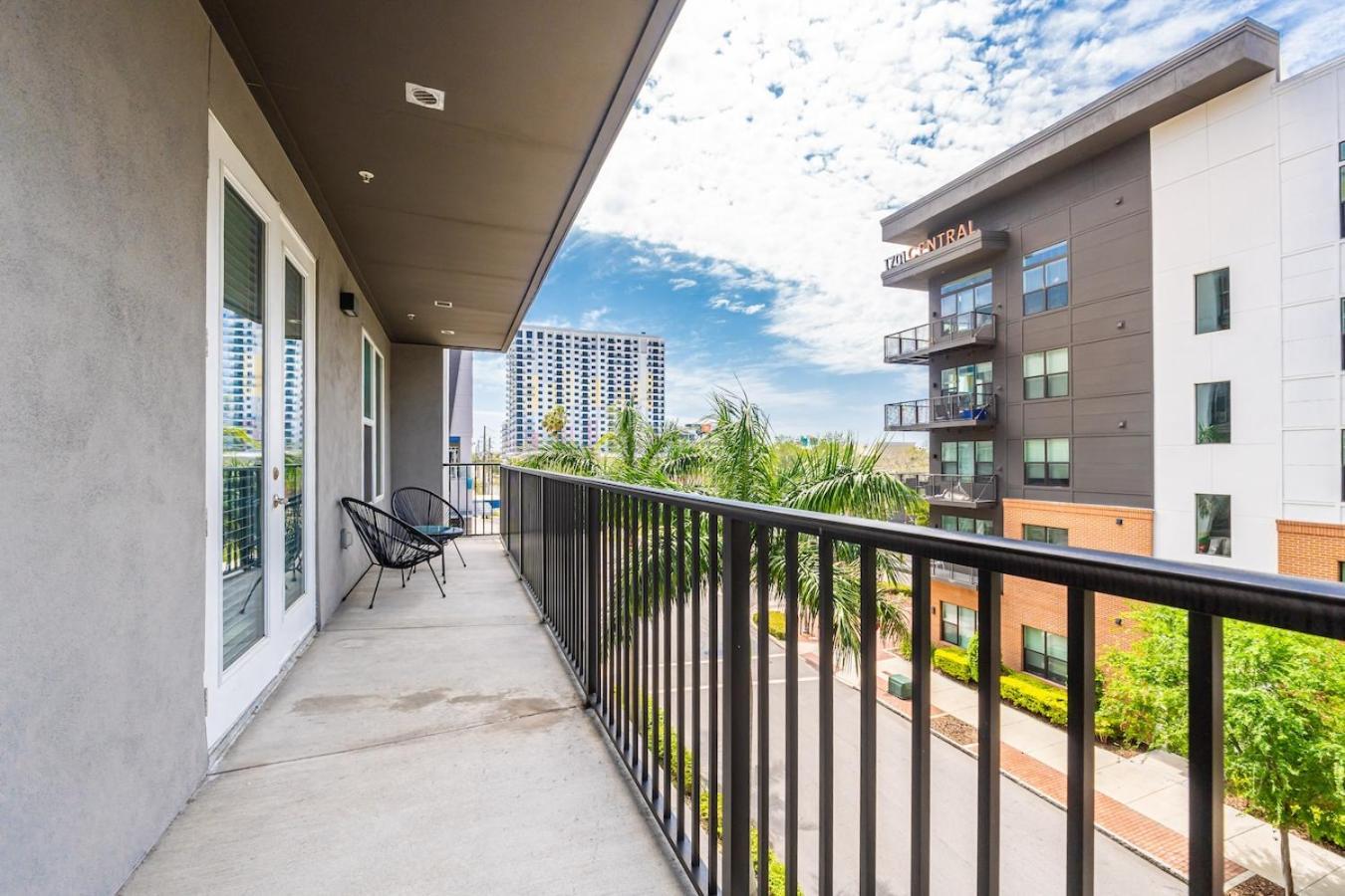 Tropicana Field 2 Bed In Dwtwn With Free Parking Apartman St. Petersburg Kültér fotó
