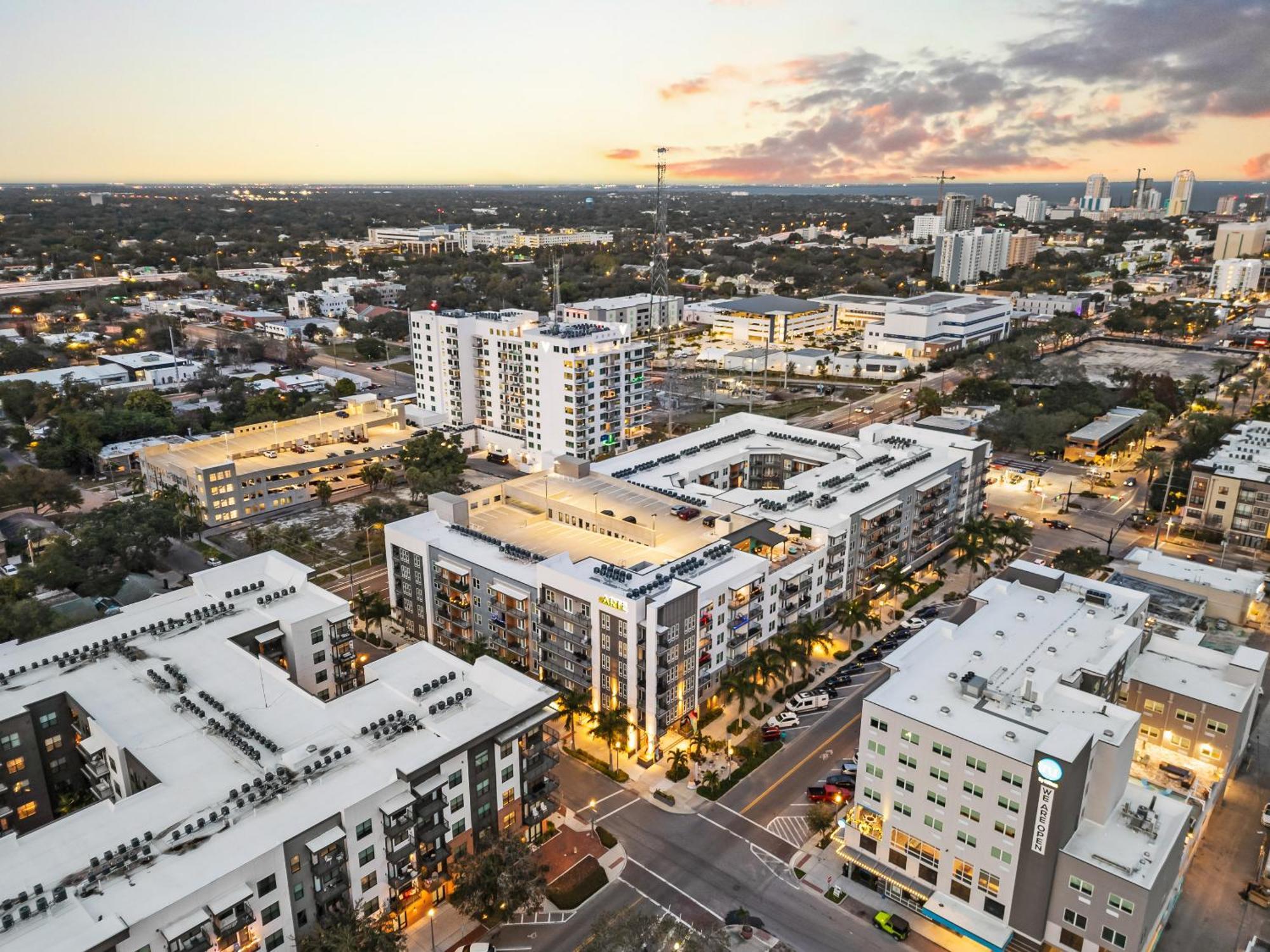 Tropicana Field 2 Bed In Dwtwn With Free Parking Apartman St. Petersburg Kültér fotó
